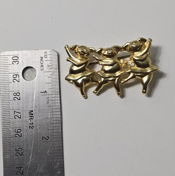 Dance Pig Brooch Gold Tone 3 Pigs Brooch Pin - Picture 8 of 12